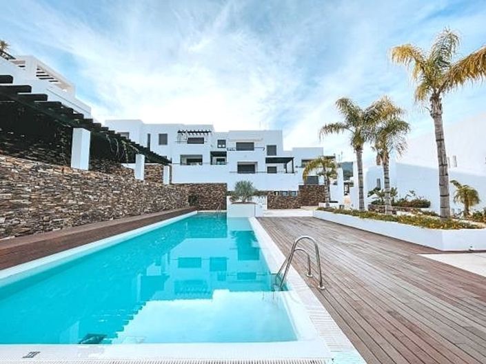 Image No.26-3 Bed Apartment for sale