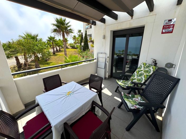 Image No.25-3 Bed Apartment for sale