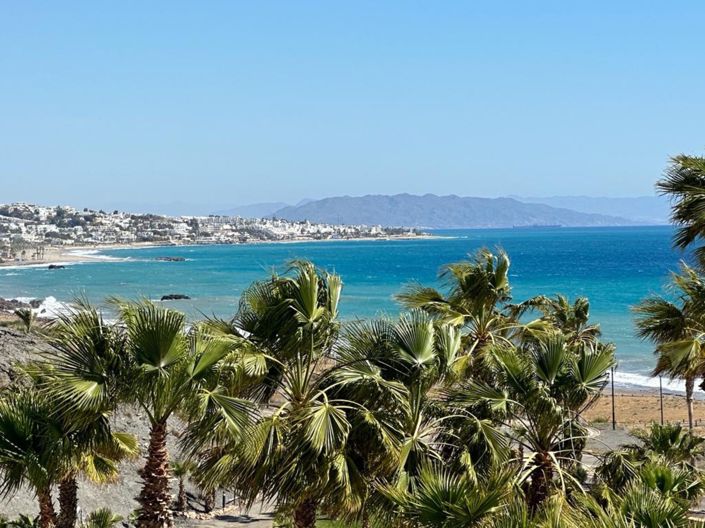 Image No.30-3 Bed Apartment for sale