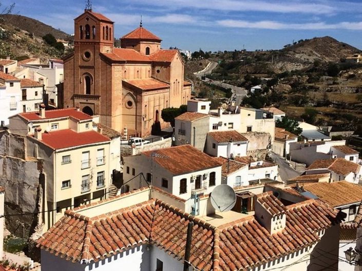 Image No.25-2 Bed Property for sale