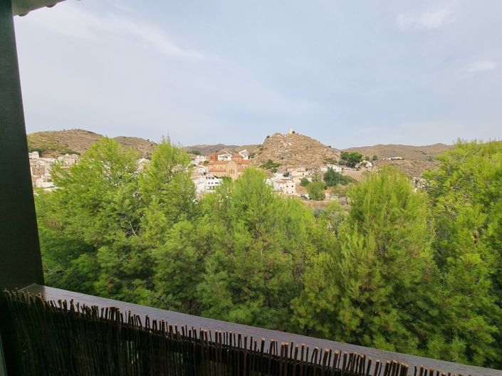 Image No.9-2 Bed Property for sale