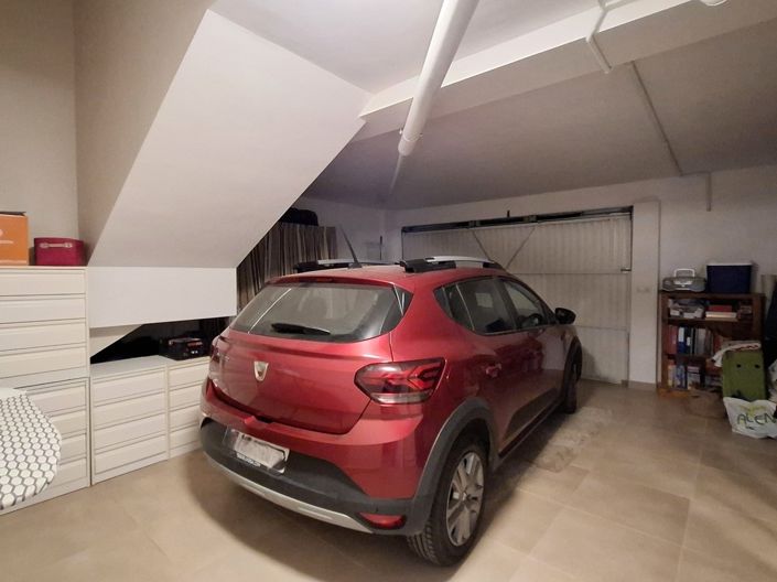 Image No.29-4 Bed Property for sale