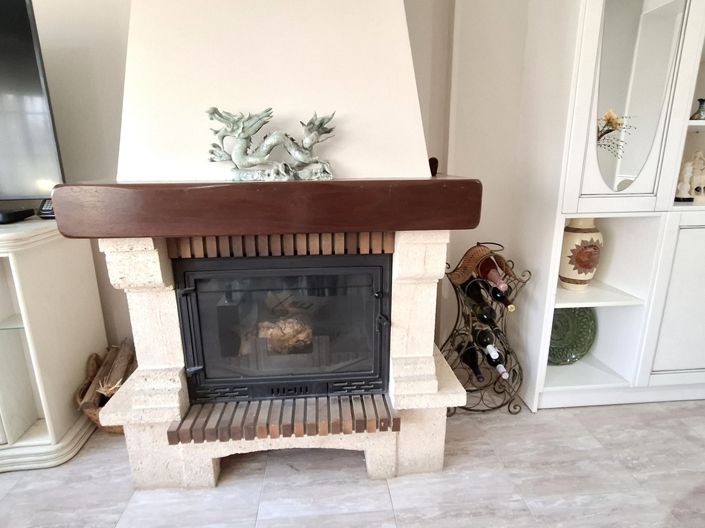 Image No.7-4 Bed Property for sale