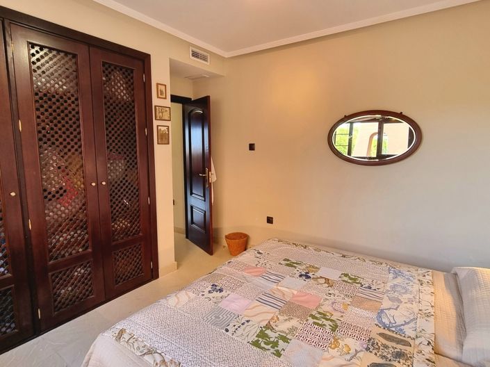 Image No.16-2 Bed Apartment for sale