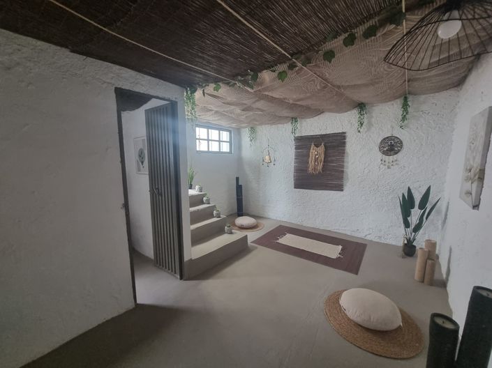 Image No.25-5 Bed Village House for sale