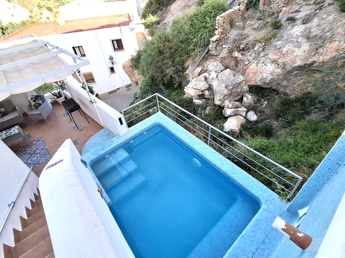 Image No.5-4 Bed Village House for sale