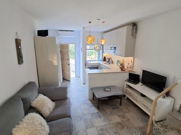 Image No.8-4 Bed Village House for sale