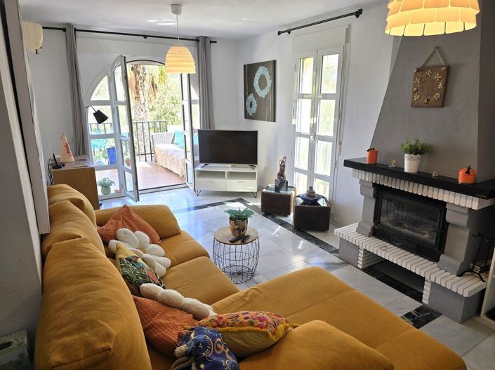 Image No.8-2 Bed Apartment for sale