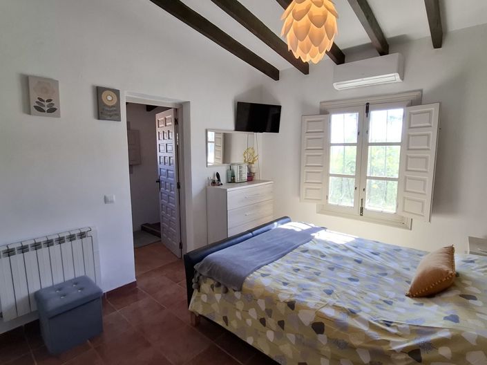 Image No.11-6 Bed Villa for sale