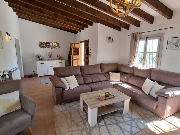 Image No.6-6 Bed Villa for sale