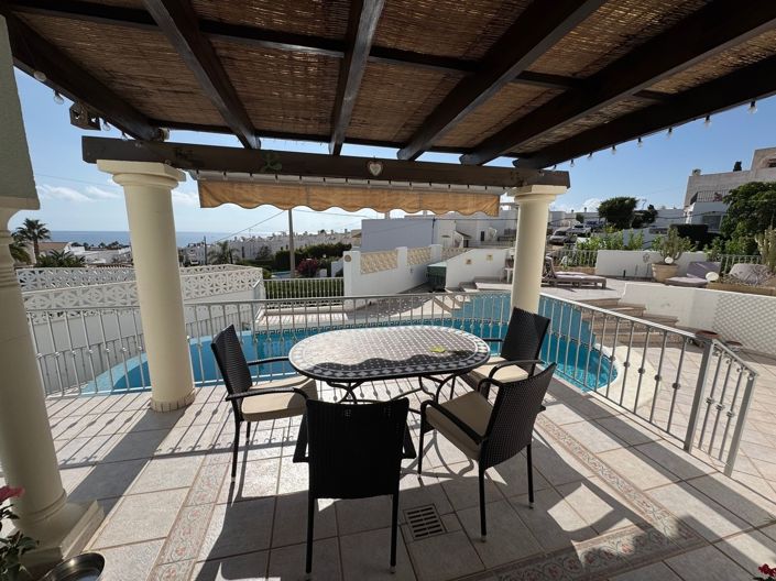 Image No.4-4 Bed Villa for sale