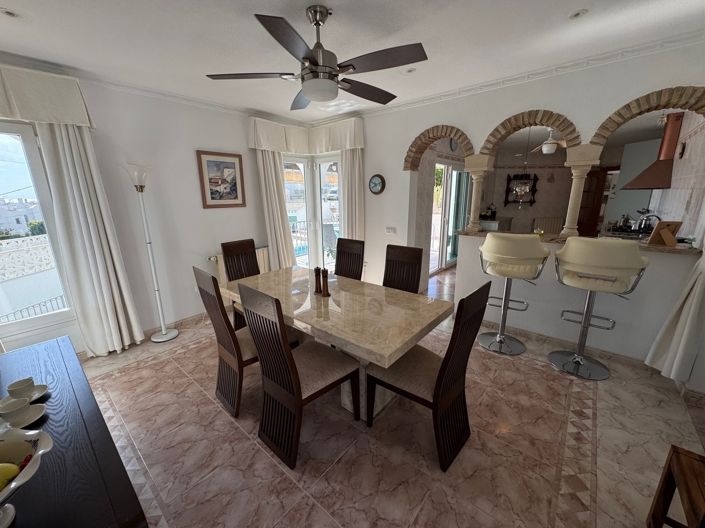 Image No.10-Villa de 4 chambres à vendre à Mojacar