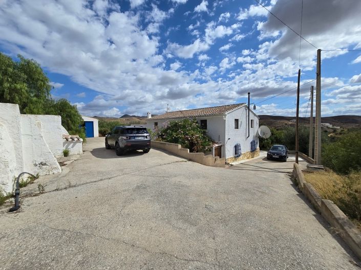 Image No.20-4 Bed Property for sale