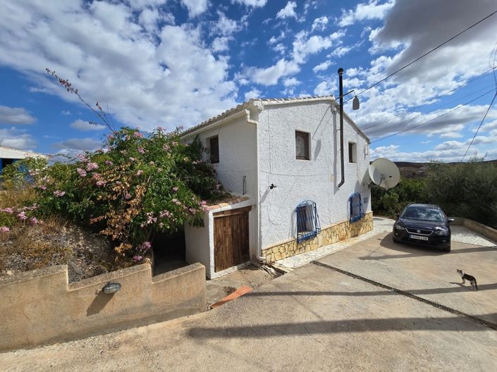 Image No.21-4 Bed Property for sale