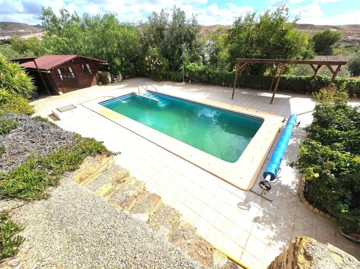 Image No.22-4 Bed Property for sale