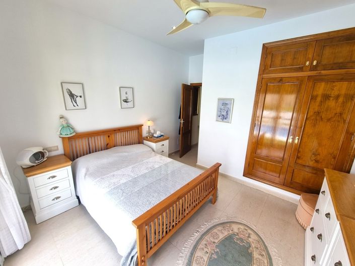 Image No.17-4 Bed Villa for sale