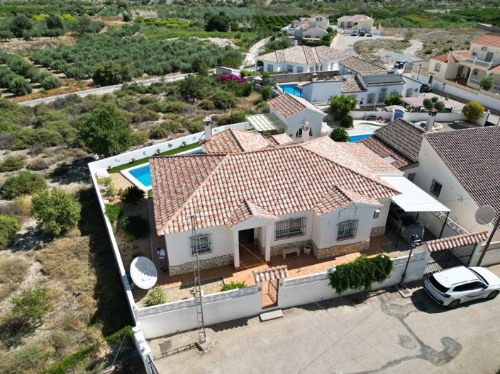 Image No.29-4 Bed Villa for sale