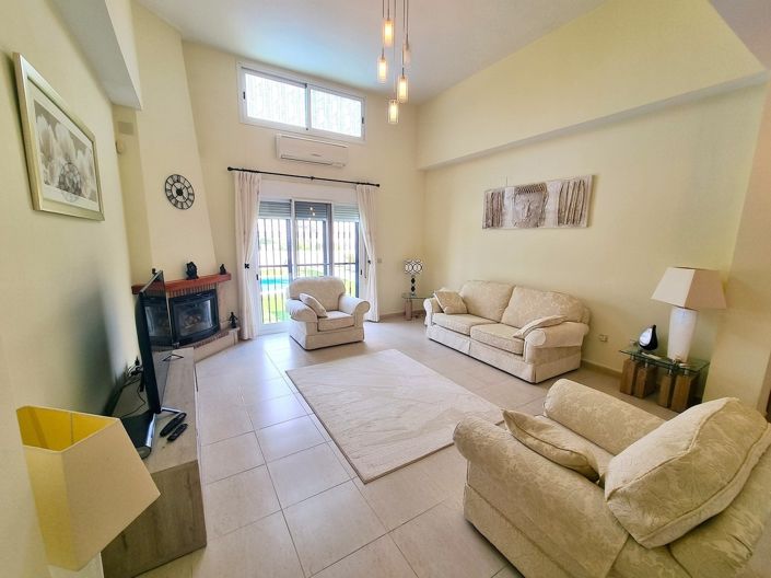 Image No.7-4 Bed Villa for sale