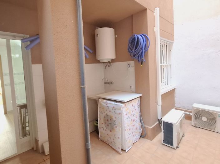 Image No.16-2 Bed Apartment for sale