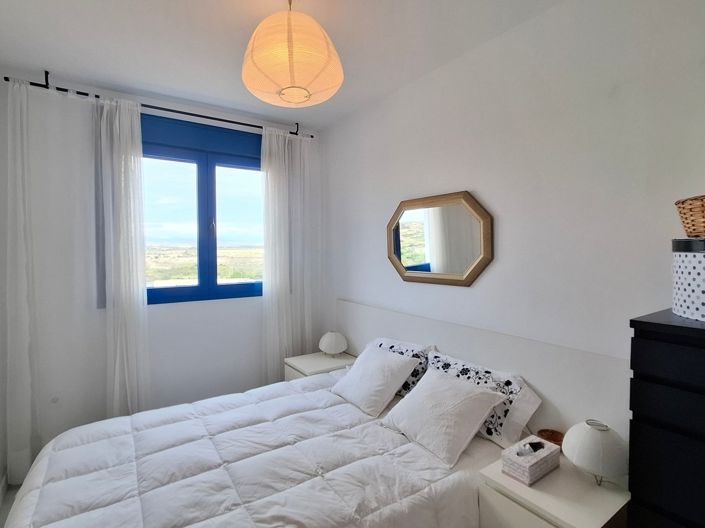 Image No.16-3 Bed Property for sale