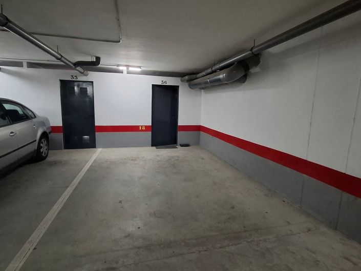 Image No.26-3 Bed Property for sale