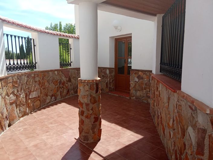 Image No.22-3 Bed Villa for sale