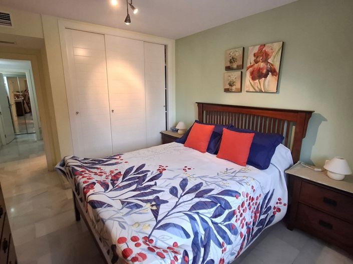 Image No.18-2 Bed Property for sale