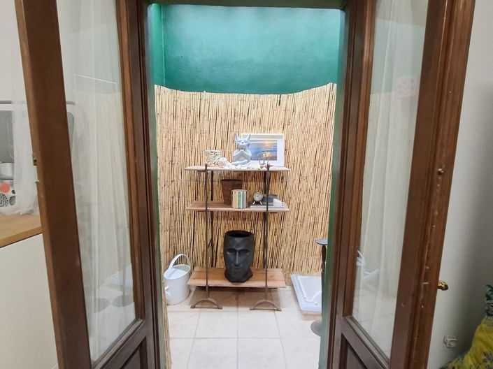 Image No.22-2 Bed Property for sale