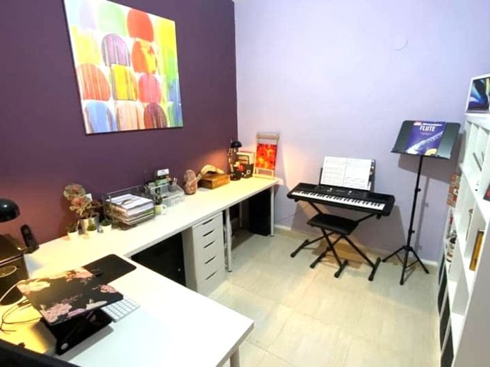 Image No.13-5 Bed House for sale