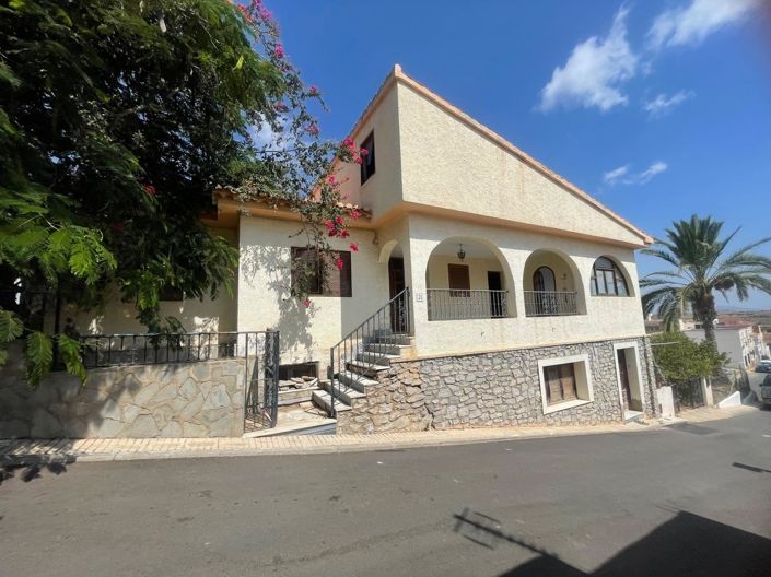 Image No.3-Villa de 7 chambres à vendre à Turre