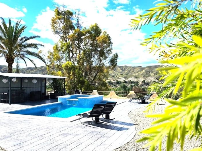 Image No.20-3 Bed Villa for sale