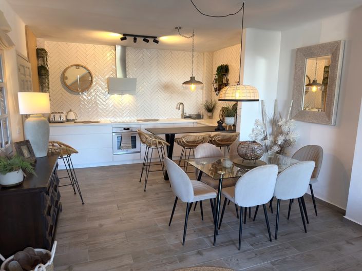 Image No.9-3 Bed Apartment for sale