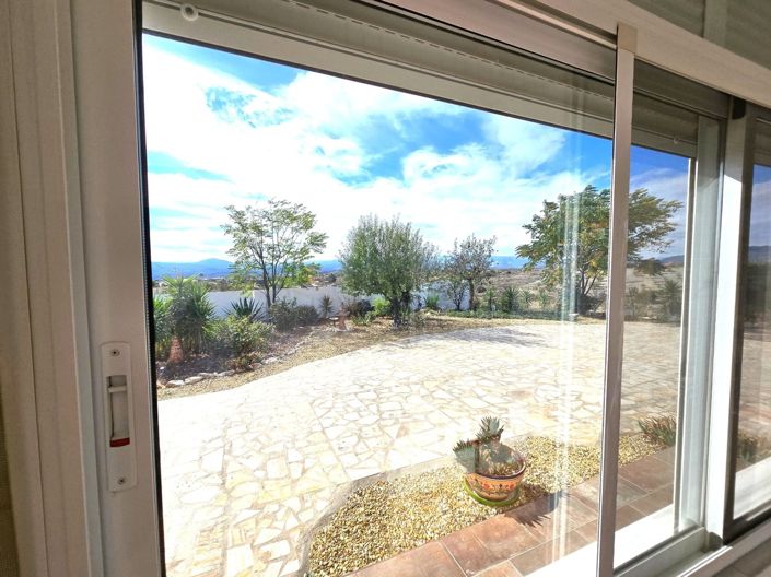 Image No.2-3 Bed Villa for sale