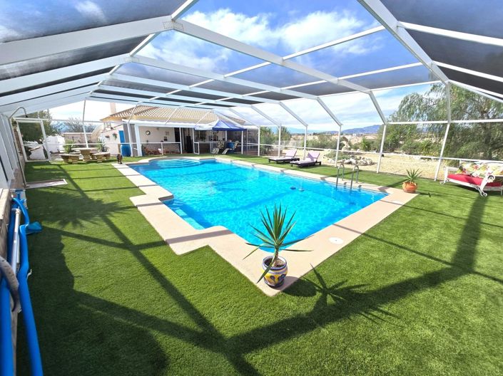 Image No.23-3 Bed Villa for sale