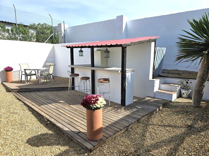 Image No.26-3 Bed Villa for sale