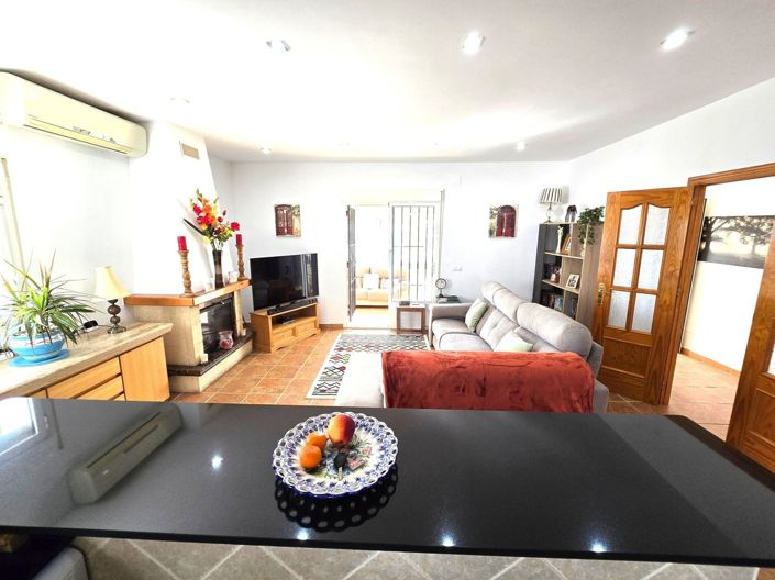 Image No.4-3 Bed Villa for sale