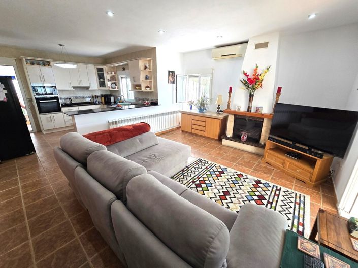 Image No.6-3 Bed Villa for sale