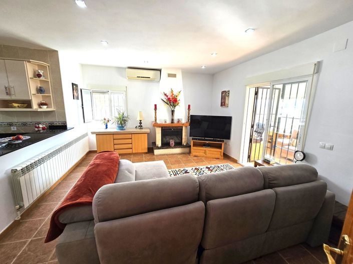 Image No.7-3 Bed Villa for sale