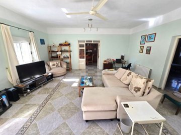 23247-villa-for-sale-in-oria-855987-xml