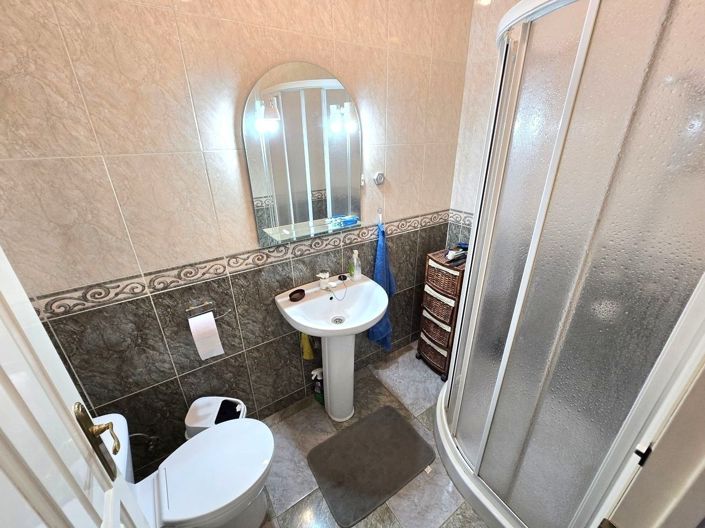 Image No.19-3 Bed Villa for sale