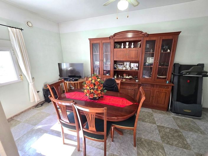 Image No.8-3 Bed Villa for sale