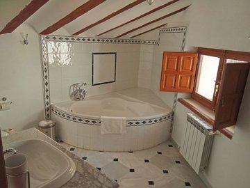 20527-commercial-for-sale-in-velez-blanco-696