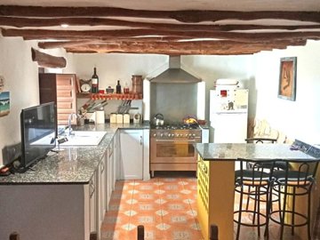 23342-villa-for-sale-in-oria-858858-xml