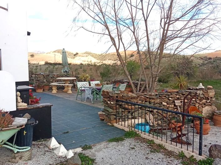 Image No.28-6 Bed Property for sale