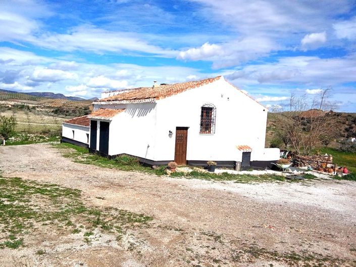 Image No.30-6 Bed Property for sale