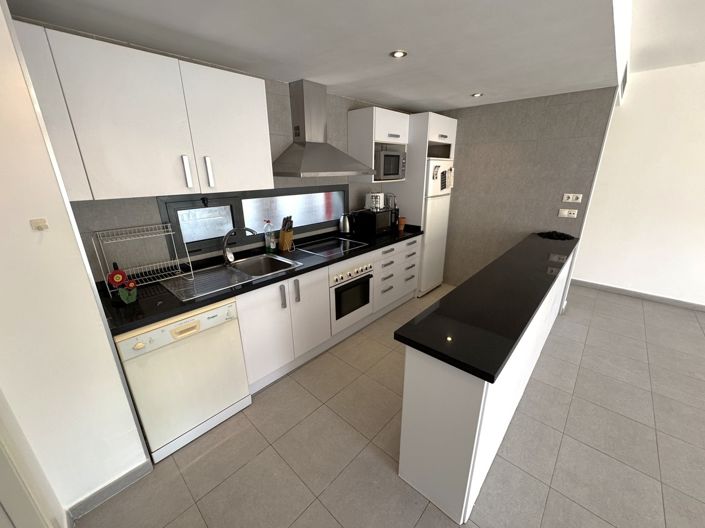 Image No.14-2 Bed Apartment for sale