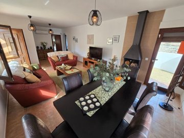 23344-villa-for-sale-in-cariatiz-860794-xml