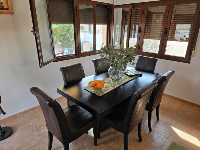 Image No.7-3 Bed Villa for sale