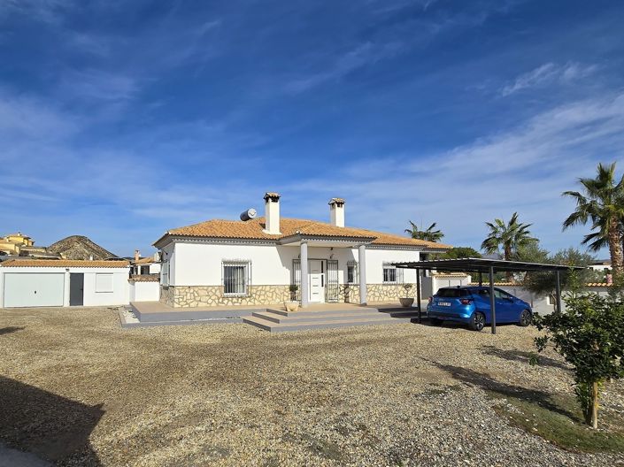 Image No.24-3 Bed Villa for sale