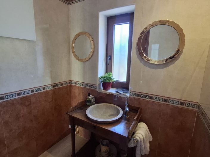 Image No.11-3 Bed Villa for sale